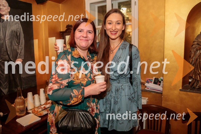  Teja Pelko, novinarka;  Gaja Višnar, igralkaBalada o trobenti in oblaku, premiera v Mini teatru