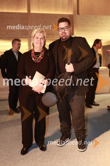  Irena  Butoln, germanistka;  Nejc Simšič, novinarOtroci sonca, premiera v SNG Drama Ljubljana