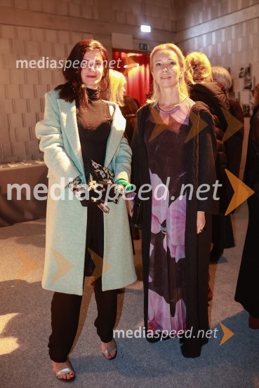  ... ;  Tanja Pak, oblikovalka stekla, profesorica na ALUOOtroci sonca, premiera v SNG Drama Ljubljana