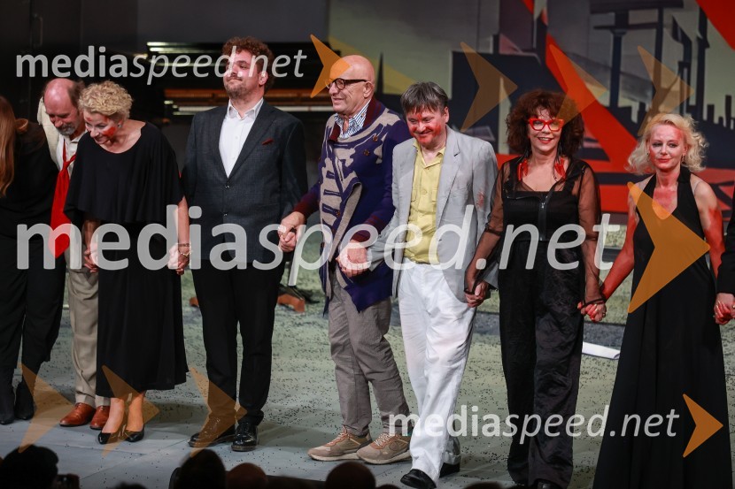  ... ;  Luka Marcen, režiser;  ... ;  Branko Šturbej, igralec;  ... ;  ... Otroci sonca, premiera v SNG Drama Ljubljana