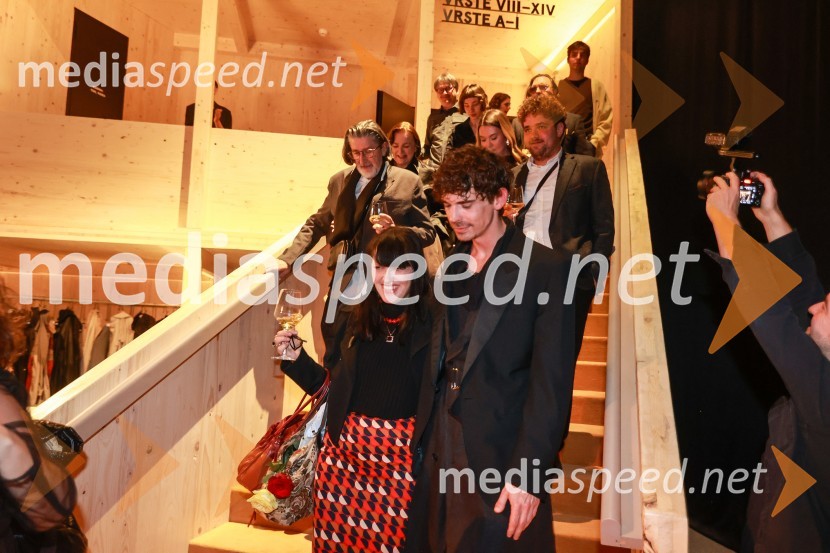  ... ;  Nejc Cijan Garlatti, igralecOtroci sonca, premiera v SNG Drama Ljubljana