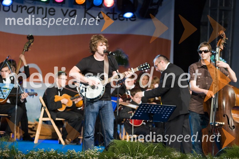 Primož Turk, pevecEtnokostel 2009, festival etno glasbe