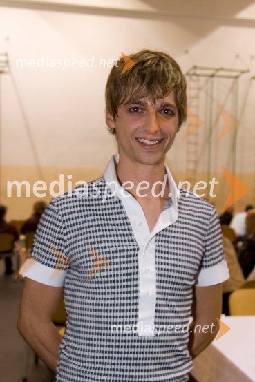 Rok Kosmač, pevecEtnokostel 2009, festival etno glasbe