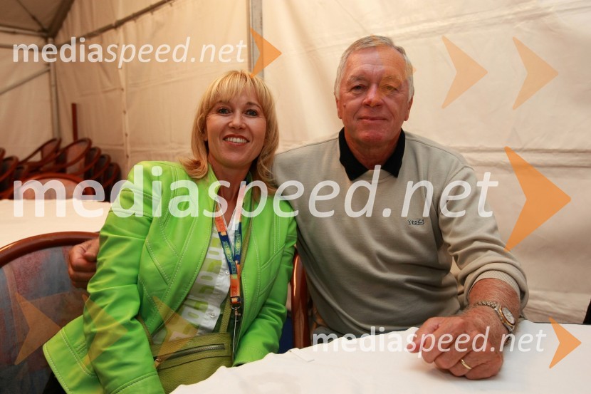 Tone Vogrinec, nekdanji direktor alpskih smučarskih disciplin in direktor smučarskega sklada in njegova žena Alenka Vogrinec17. Festival Lent 2009, otvoritveni vikend
