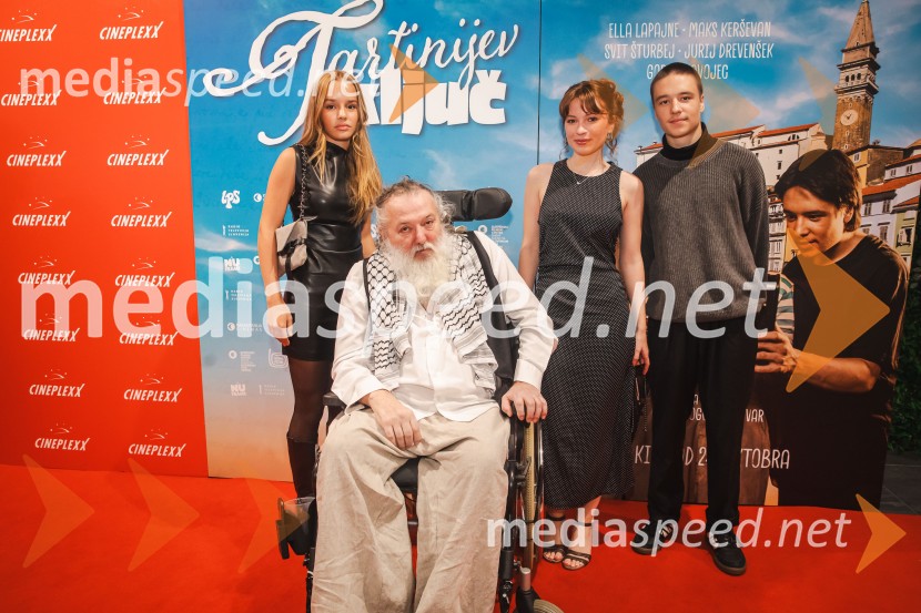  Ella Lapajne, igralka;  Vinci Vogue Anžlovar, scenarist;  Maks Kerševan, igralka;  Svit ŠturbejTartinijev ključ, velika premiera v Cineplexx Ljubljana