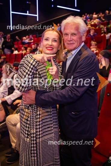  Tanja Ribič, igralka;  Roman Kukovič, pisatelj, novinar, publicist in režiserTartinijev ključ, velika premiera v Cineplexx Ljubljana