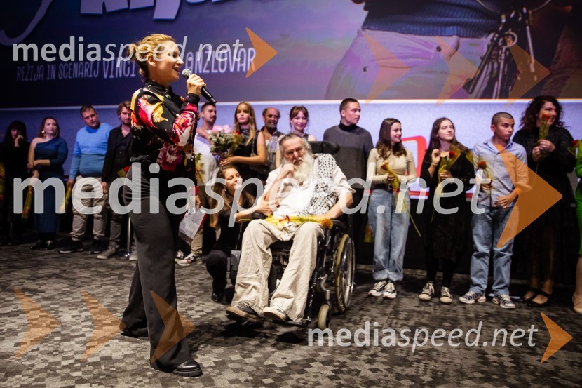  ... ;  Vinci Vogue Anžlovar, scenaristTartinijev ključ, velika premiera v Cineplexx Ljubljana