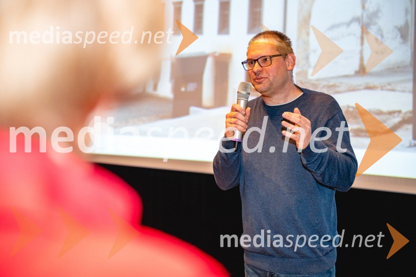 Frančišek, pevec božji, projekcija filma v Minoritih