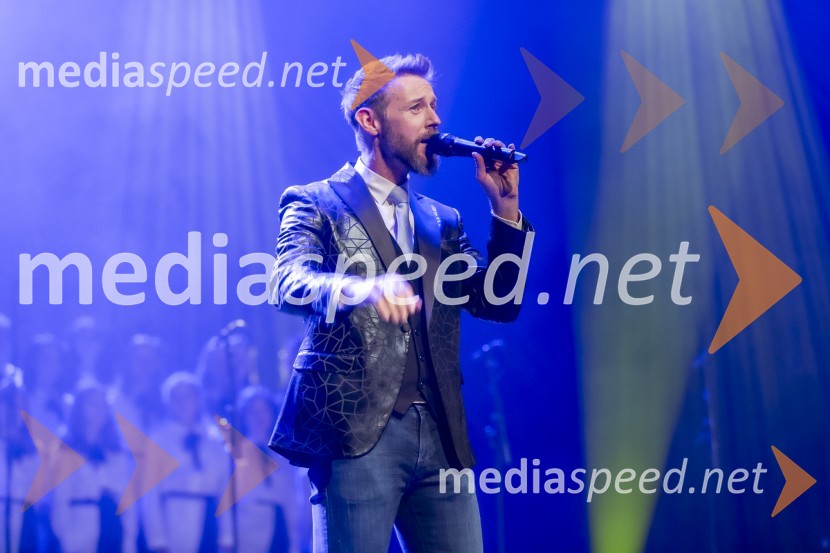  Gregor Bezenšek, glasbenik, Soulgreg artist, društvo Viljem Julijan, kandidat na predsedniških volitvah 2022Veliki dobrodelni koncert VILJEM JULIJAN 2024