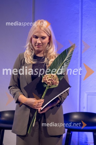  Pia Rednak, doktorska študentka na programu Primerjalni študij idej in kultur na Podiplomski šoli ZRC SAZUUstanova patra Stanislava Škrabca podelila štipendije 21. generaciji svojih štipendistov