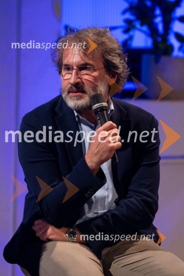  Marko Pokorn, pediater, infektologUstanova patra Stanislava Škrabca podelila štipendije 21. generaciji svojih štipendistov