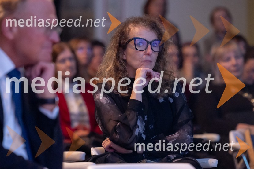  Polona Lovšin, vodja komunikacij, Riko d.o.o.Ustanova patra Stanislava Škrabca podelila štipendije 21. generaciji svojih štipendistov