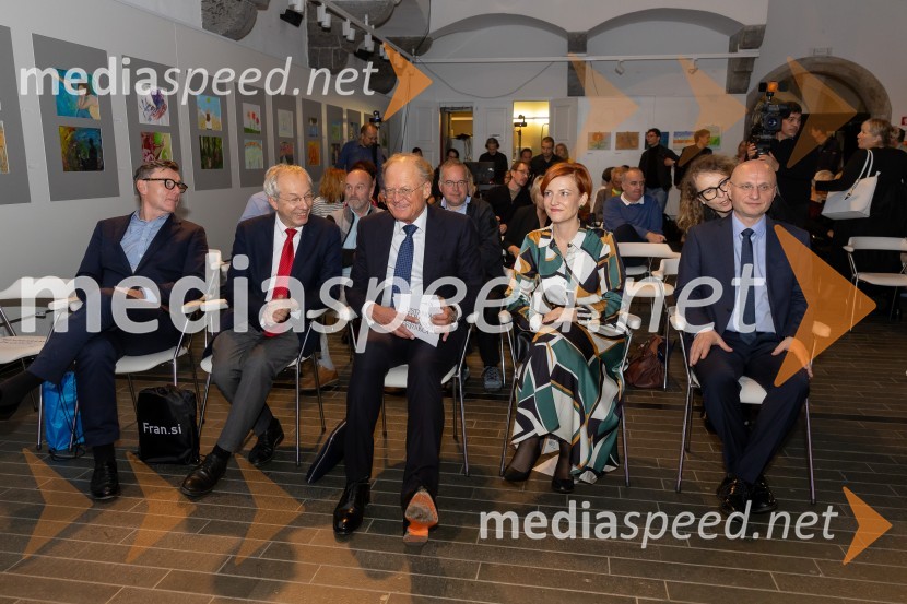  ... ;  ... ;  Janez  Škrabec, direktor Riko d.o.o.; dr. Asta Vrečko, ministrica za kulturo; dr. Kozma Ahačič, jezikoslovec, literarni zgodovinar. Delovna osebnost leta 2017 in avtor knjige Stati inu obstatiUstanova patra Stanislava Škrabca podelila štipendije 21. generaciji svojih štipendistov