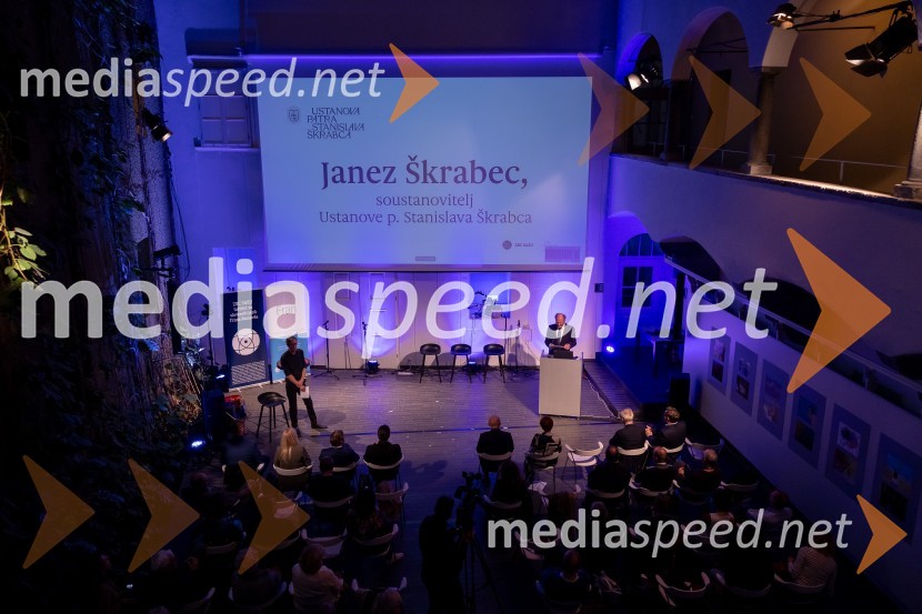  Janez  Škrabec, direktor Riko d.o.o.Ustanova patra Stanislava Škrabca podelila štipendije 21. generaciji svojih štipendistov