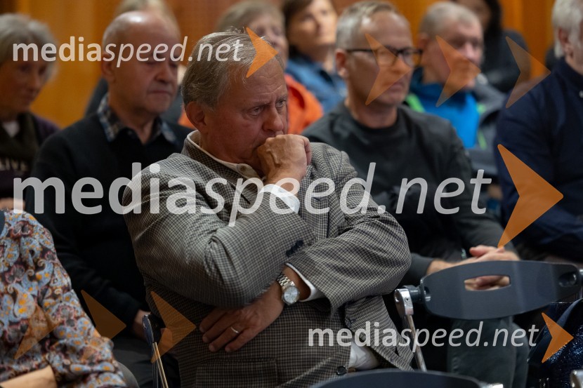 Iskrivo v živo: Joe Valenčič v pogovoru z Edvardom Žitnikom