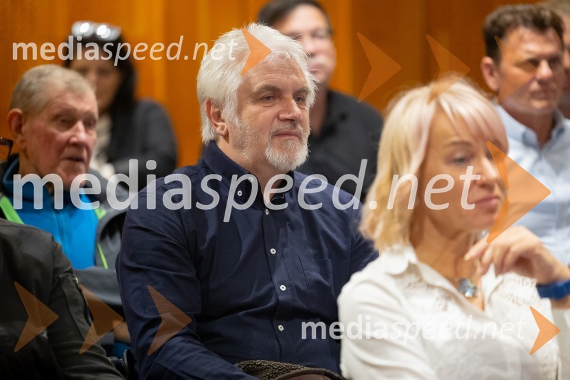 Iskrivo v živo: Joe Valenčič v pogovoru z Edvardom Žitnikom