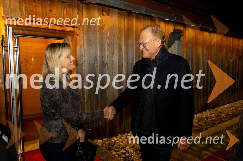  ... ;  Janez  Škrabec, direktor Riko d.o.o.Iskrivo v živo: Joe Valenčič v pogovoru z Edvardom Žitnikom