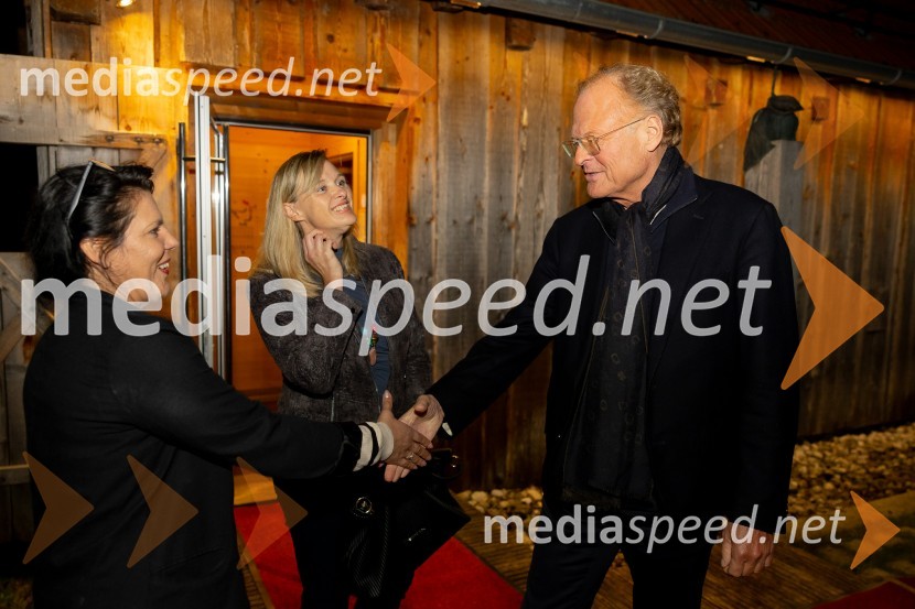  ... ;  ... ;  Janez  Škrabec, direktor Riko d.o.o.Iskrivo v živo: Joe Valenčič v pogovoru z Edvardom Žitnikom