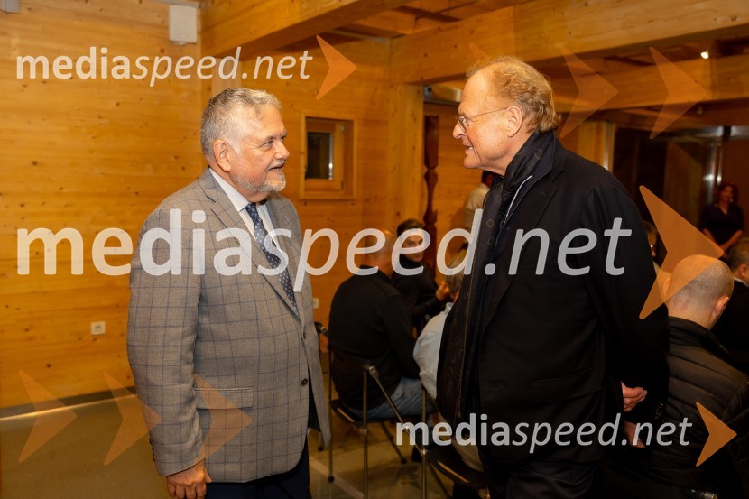  Joe Valenčič, bivši dopisnik RTV Slovenija; dr. Rudi Rizman, zagovornik človekovih pravicIskrivo v živo: Joe Valenčič v pogovoru z Edvardom Žitnikom