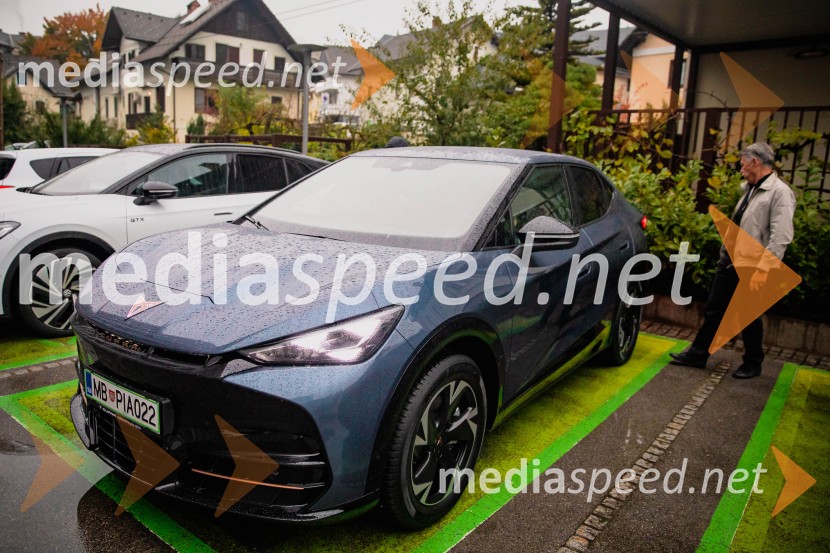 Prvi električni CUPRA SUV Tavascan 2024