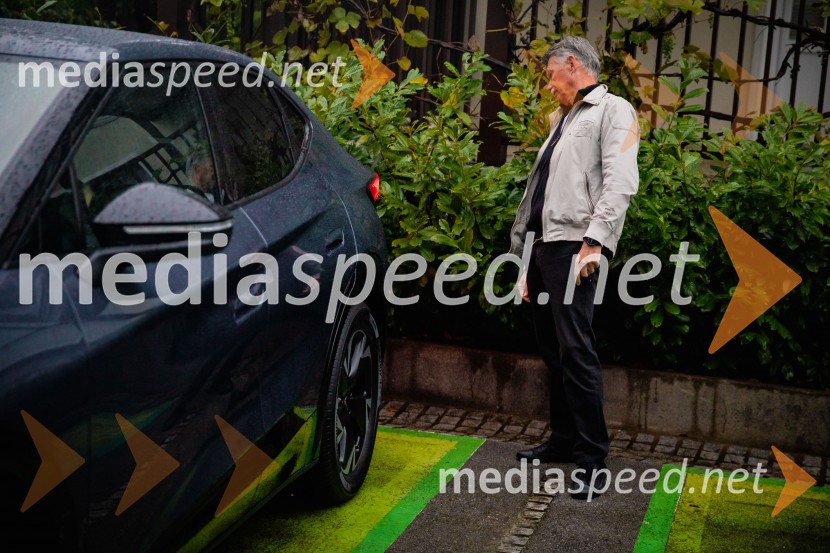 Prvi električni CUPRA SUV Tavascan 2024