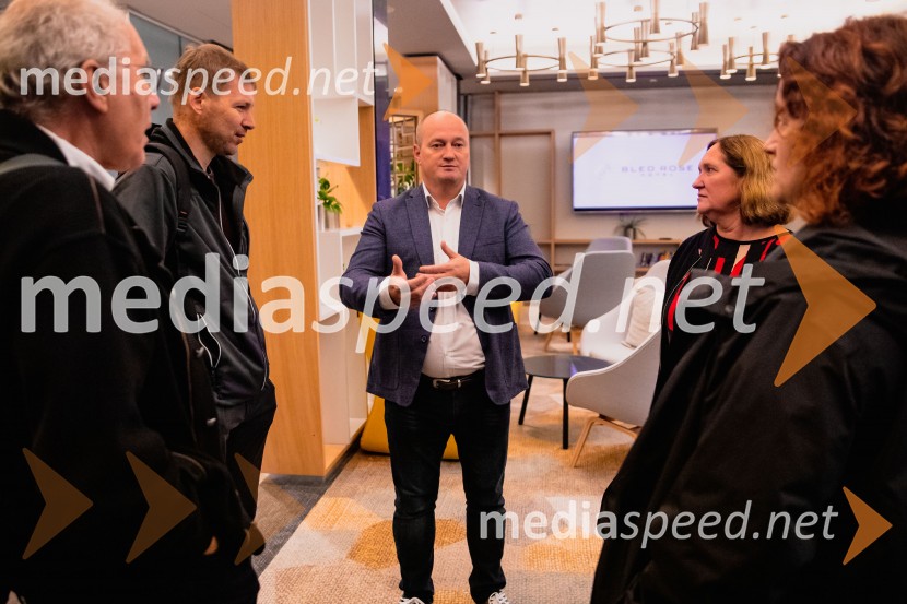 Prvi električni CUPRA SUV Tavascan 2024