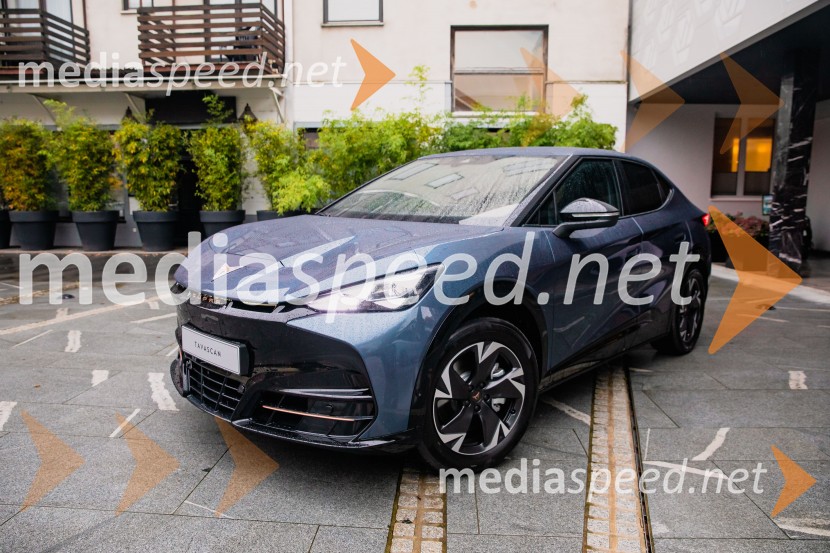 Prvi električni CUPRA SUV Tavascan 2024