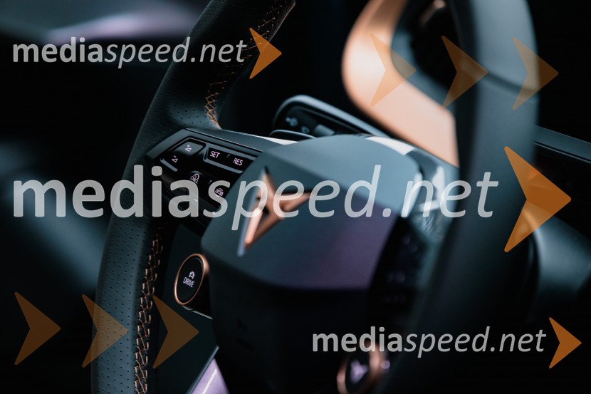 Prvi električni CUPRA SUV Tavascan 2024