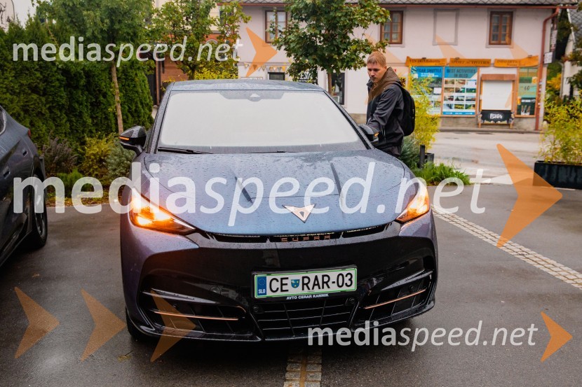 Prvi električni CUPRA SUV Tavascan 2024