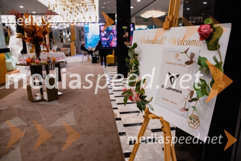 Prvi električni CUPRA SUV Tavascan 2024