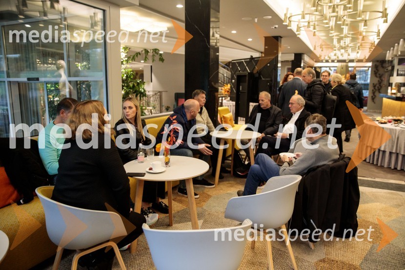 Prvi električni CUPRA SUV Tavascan 2024