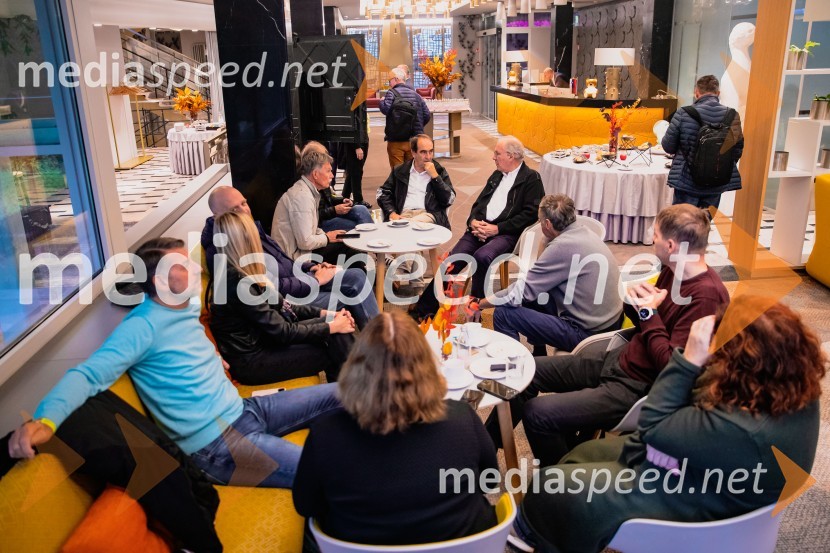 Prvi električni CUPRA SUV Tavascan 2024