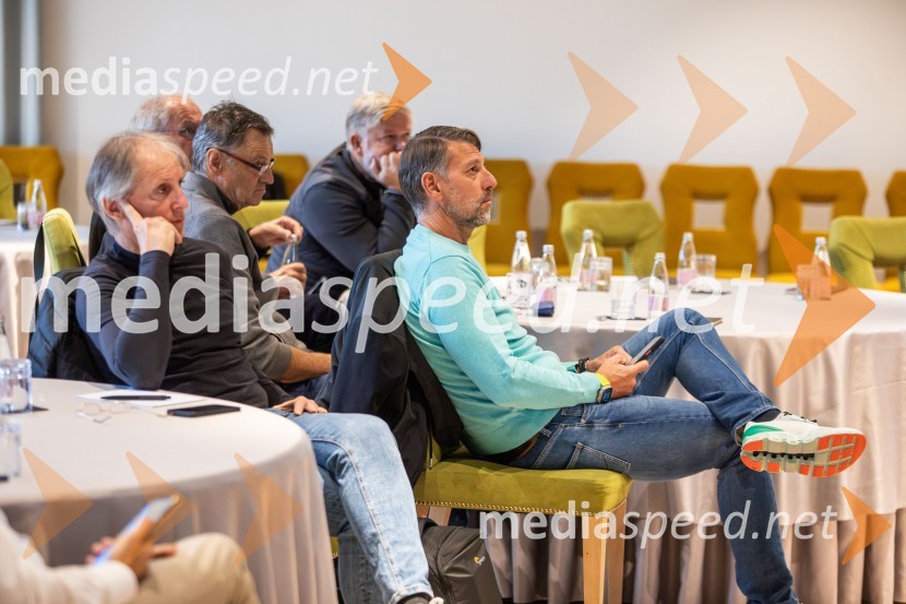 Prvi električni CUPRA SUV Tavascan 2024