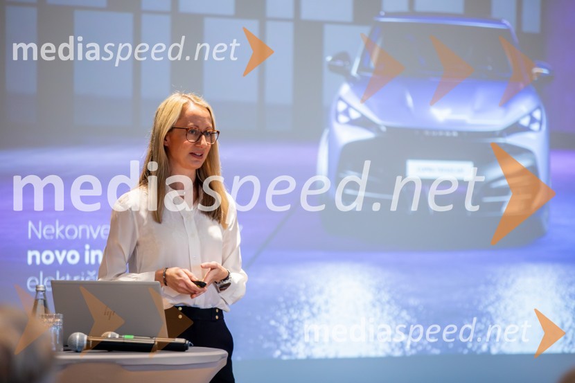 Prvi električni CUPRA SUV Tavascan 2024