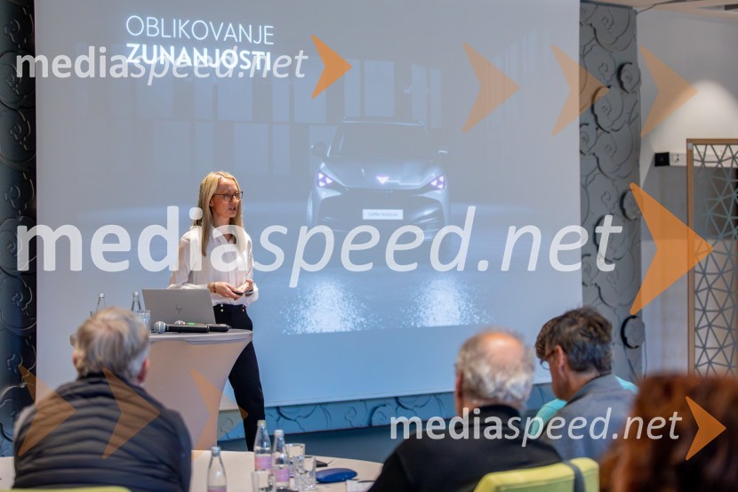 Prvi električni CUPRA SUV Tavascan 2024