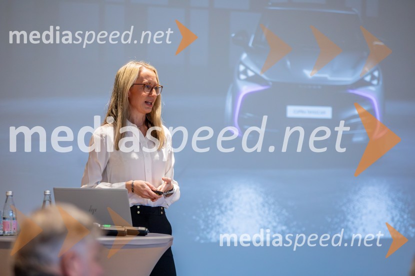 Prvi električni CUPRA SUV Tavascan 2024