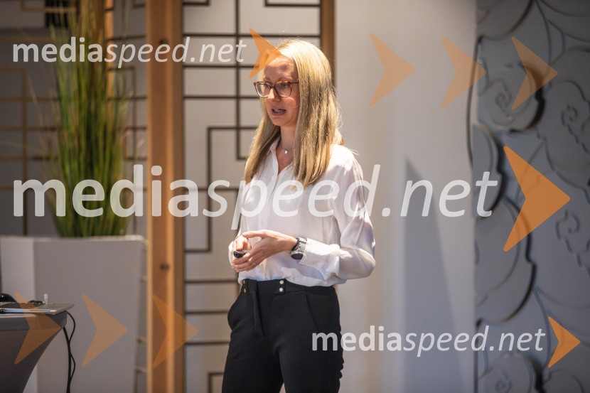 Prvi električni CUPRA SUV Tavascan 2024