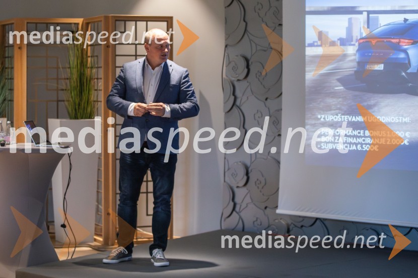 Prvi električni CUPRA SUV Tavascan 2024