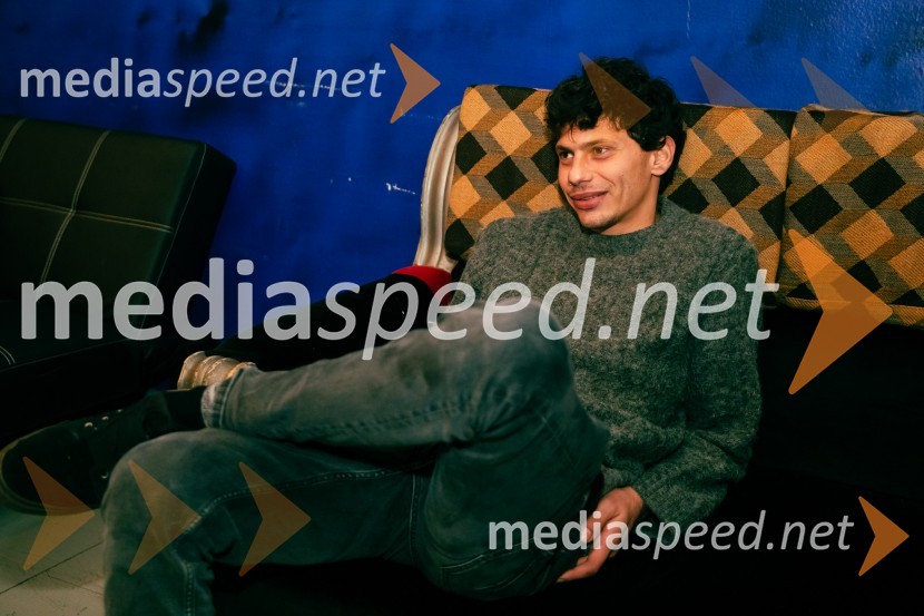 Kot jabolko sladko, visoko na veji, premiera v SMG Ljubljana