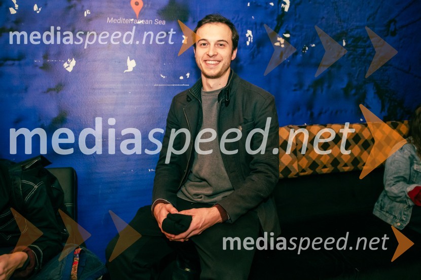  Klemen Kovačič, igralecKot jabolko sladko, visoko na veji, premiera v SMG Ljubljana