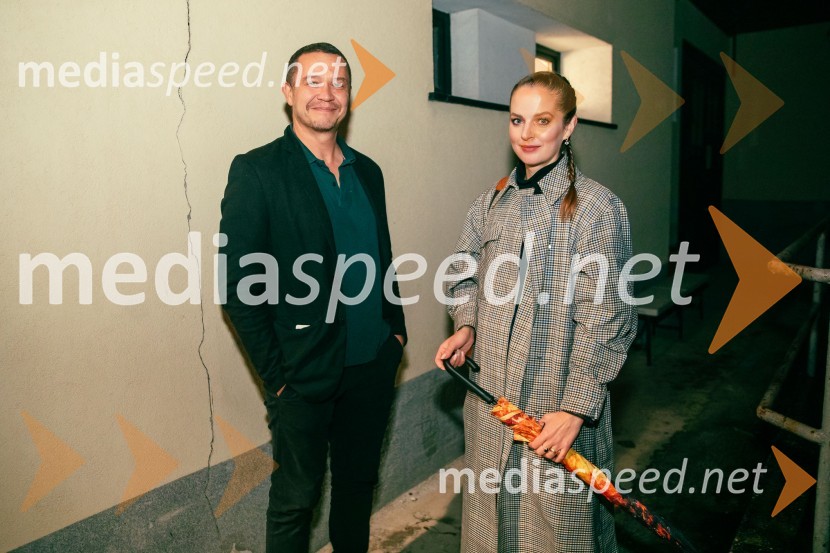 Kot jabolko sladko, visoko na veji, premiera v SMG Ljubljana