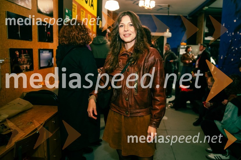 Kot jabolko sladko, visoko na veji, premiera v SMG Ljubljana