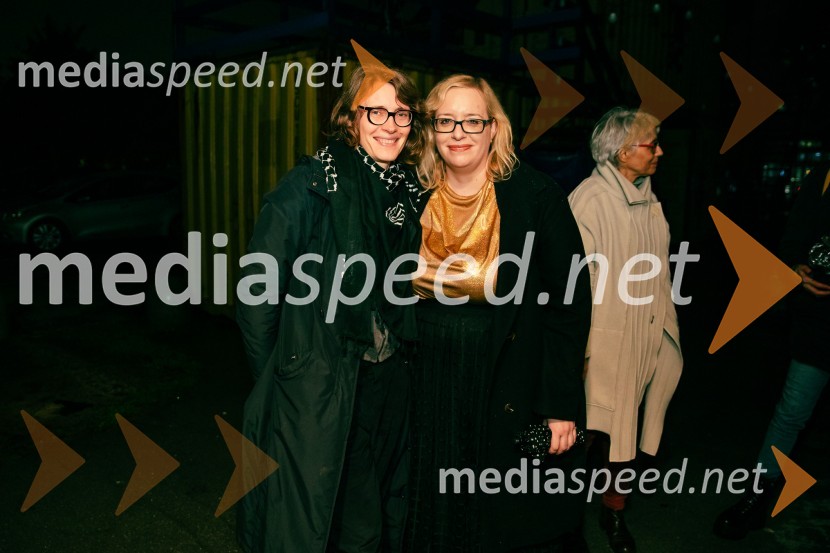  Urška Brodar, dramaturginja, Slovensko mladinsko gledališče;  Tjaša Pureber, vršilka dolžnosti generalnega direktorja, GOV.SIKot jabolko sladko, visoko na veji, premiera v SMG Ljubljana