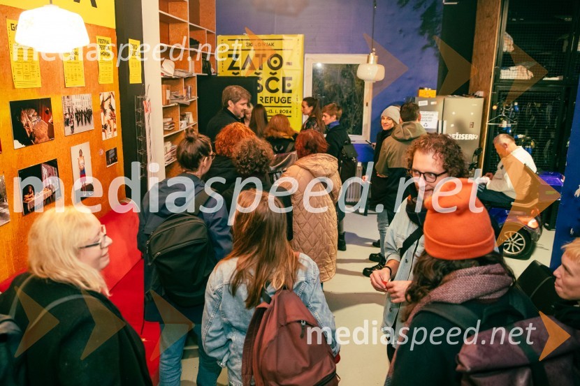 Kot jabolko sladko, visoko na veji, premiera v SMG Ljubljana