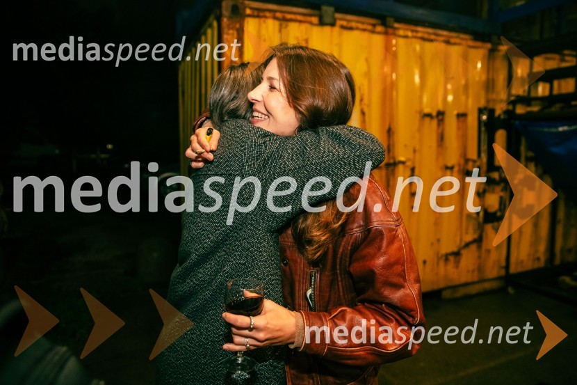 Kot jabolko sladko, visoko na veji, premiera v SMG Ljubljana