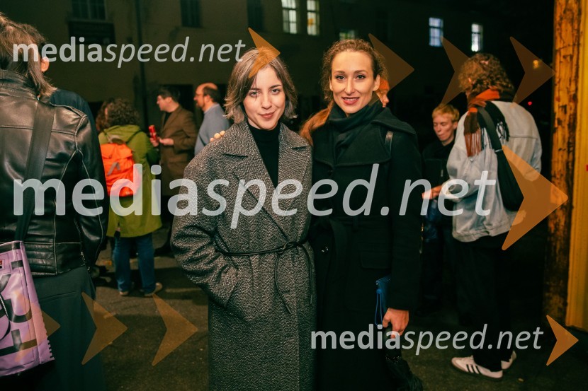  Pia Prezelj, pisateljica, prevajalka in novinarka;  Gaja Višnar, igralkaKot jabolko sladko, visoko na veji, premiera v SMG Ljubljana