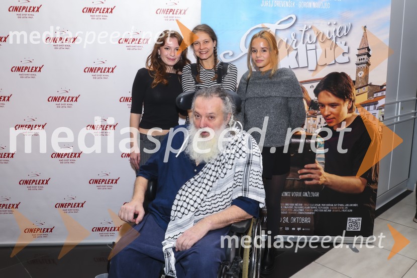  Maks Kerševan, igralka;  Vinci Vogue Anžlovar, scenarist;  Barbara Drmota, kostumografka;  Ella Lapajne, igralkaTartinijev ključ, premiera filma v Cineplexx Koper