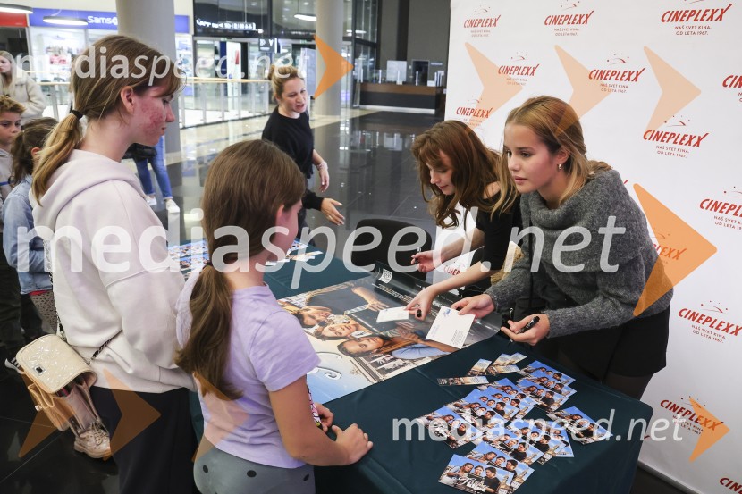  Maks Kerševan, igralka;  Ella Lapajne, igralkaTartinijev ključ, premiera filma v Cineplexx Koper
