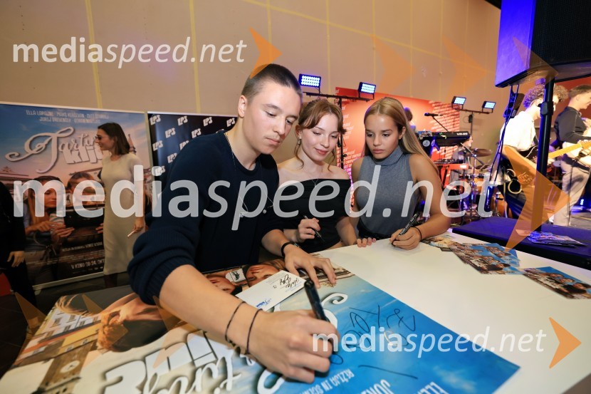  Svit Šturbej;  Maks Kerševan, igralka;  Ella Lapajne, igralkaTartinijev ključ, premiera mladinskega filma v Cineplexx Celje