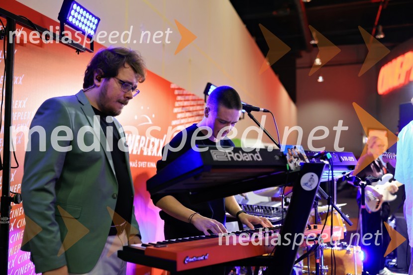  Žiga Žvižej, glasbena skupina LPS;  Svit ŠturbejTartinijev ključ, premiera mladinskega filma v Cineplexx Celje